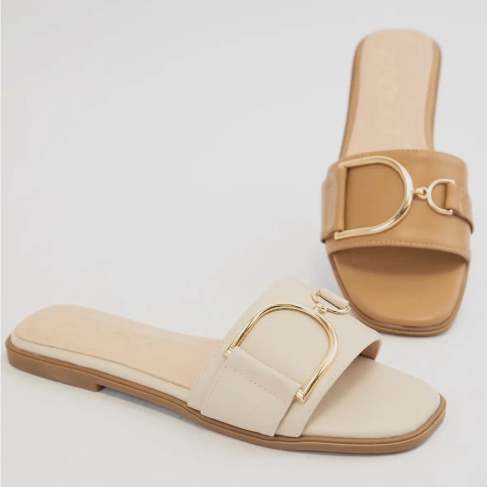 Elegant Cream and Tan Sandals